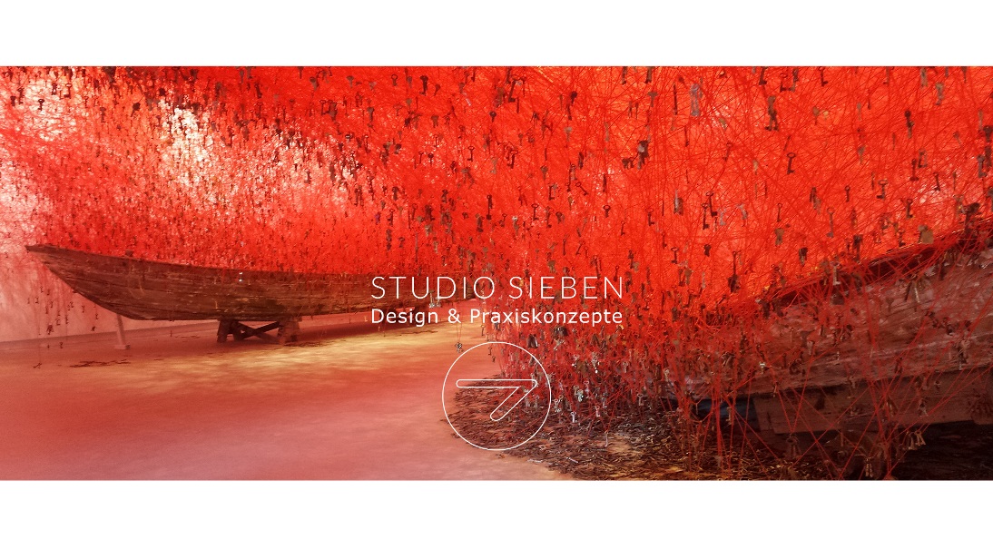 2015-08-Biennale-Japanischer-Pavillon-Künstlerin-Chiharu-Shiota